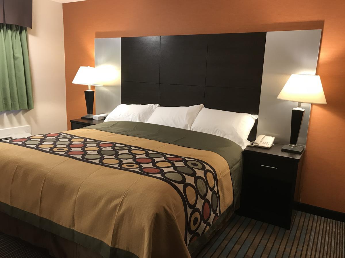 Bay Hill Inns & Suites Neepawa Dış mekan fotoğraf