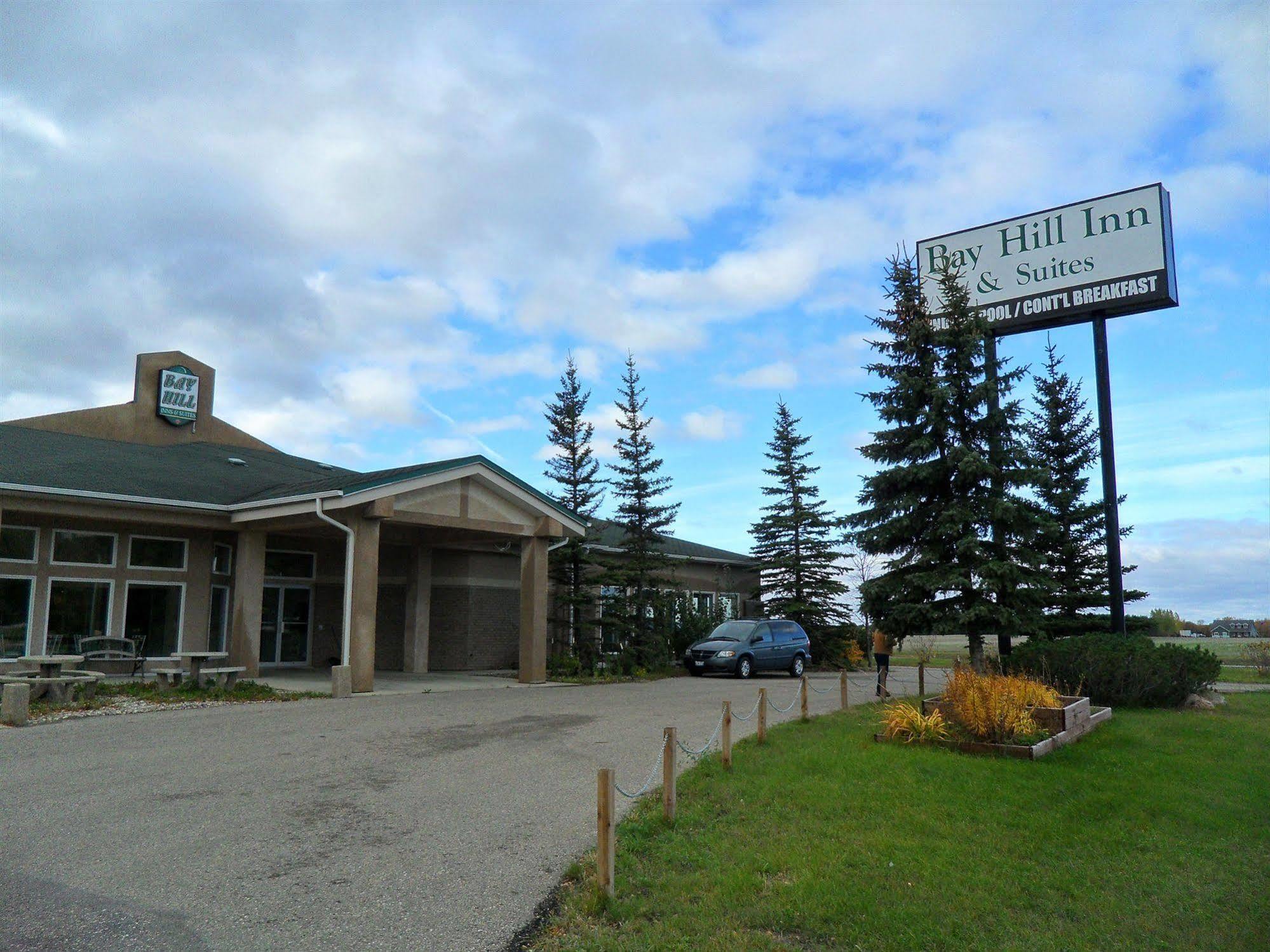 Bay Hill Inns & Suites Neepawa Dış mekan fotoğraf