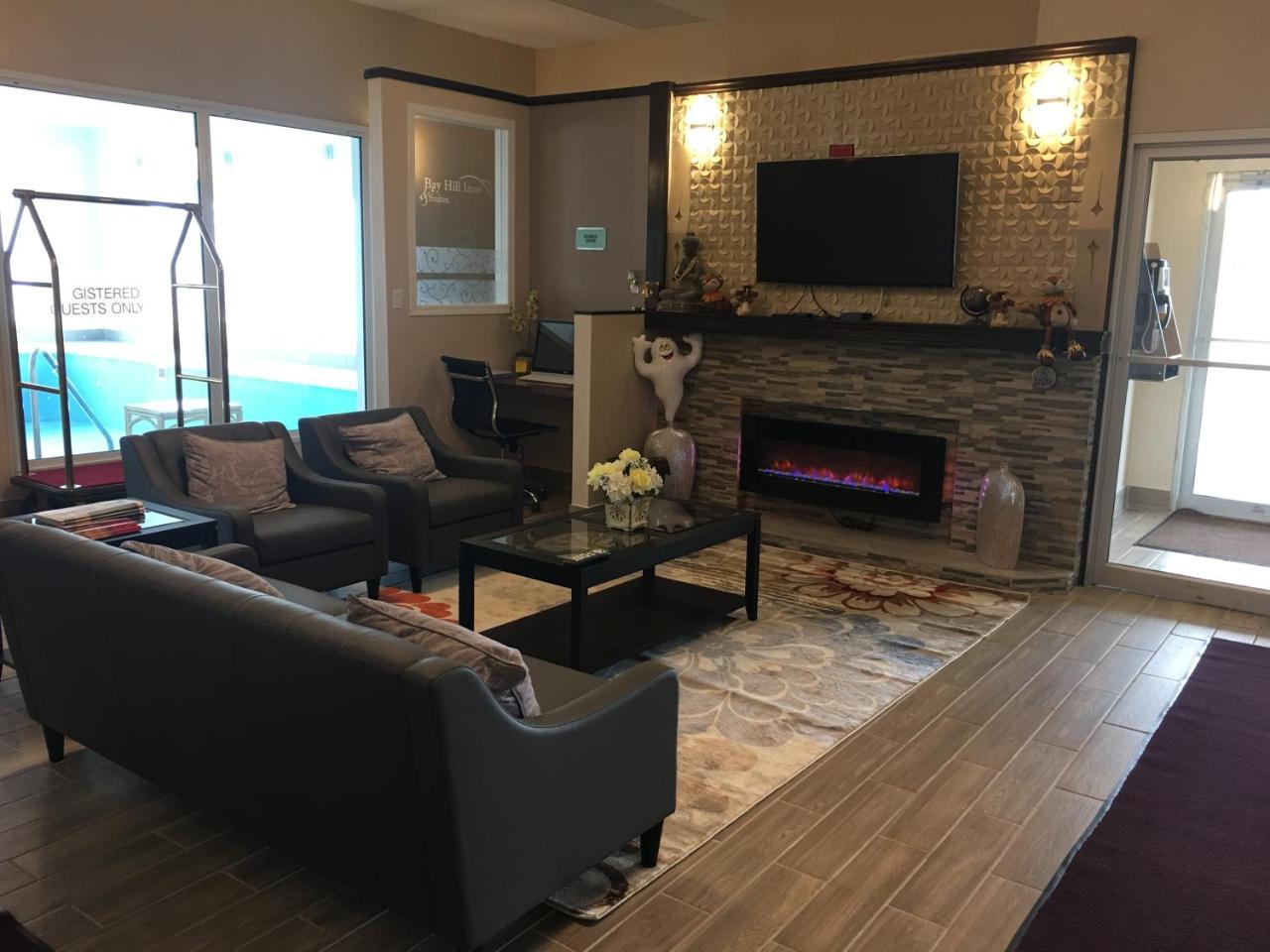 Bay Hill Inns & Suites Neepawa Dış mekan fotoğraf